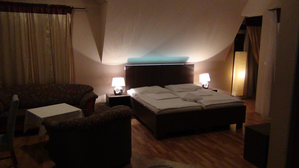 Penzion Vila Aria Neutra Zimmer foto